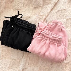 2x white fox sweats + pink bra